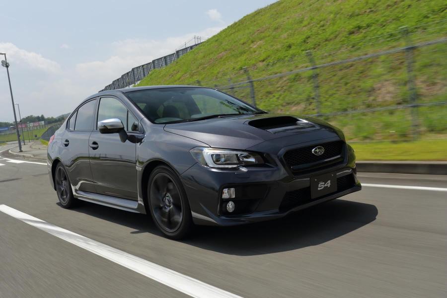  Subaru WRX S4 2014 года  (фото 23 из 26)